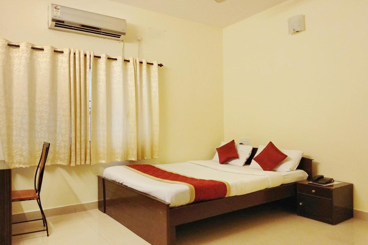 Super Oyo Capital O Premium Hotel Victoria Heights Near Sri Someshwara Swami Temple Bengaluru Zewnętrze zdjęcie